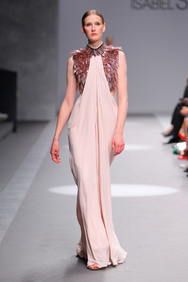 ilovebrides.pt Isabel Sanchis Coleção 2020 Vestidos de Noiva